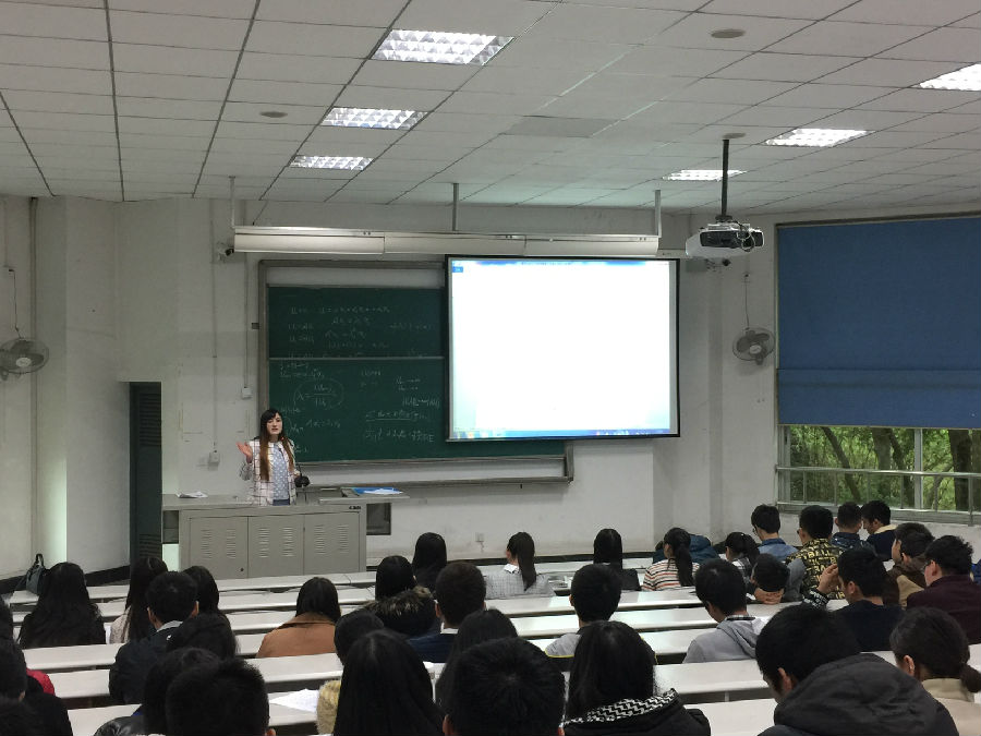 培训会现�?1).JPG