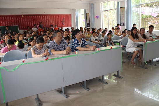 汇报演出现场.jpg